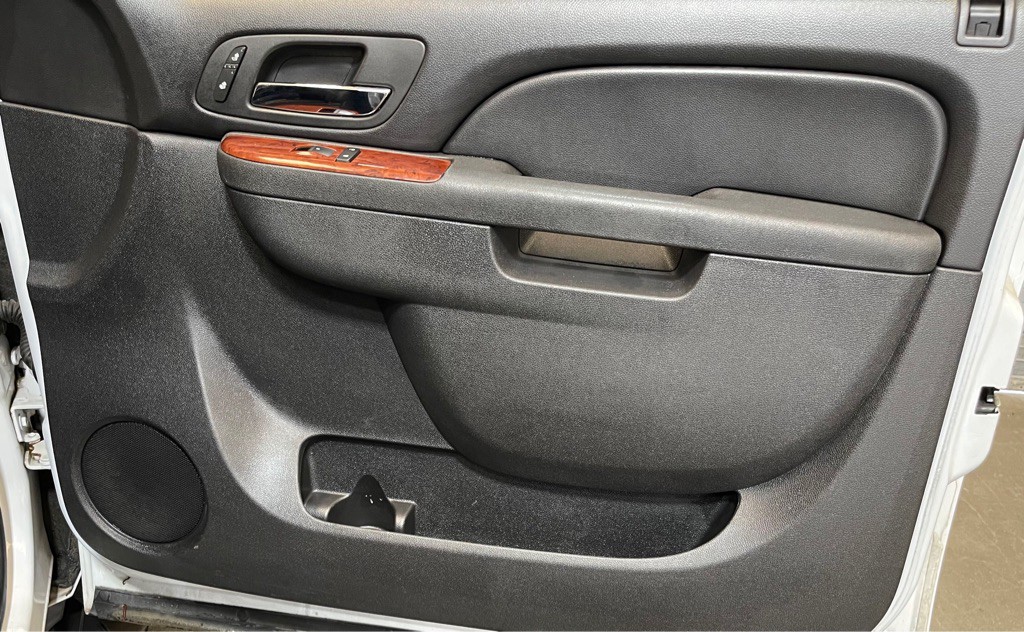 2012 Chevrolet Tahoe Image 16