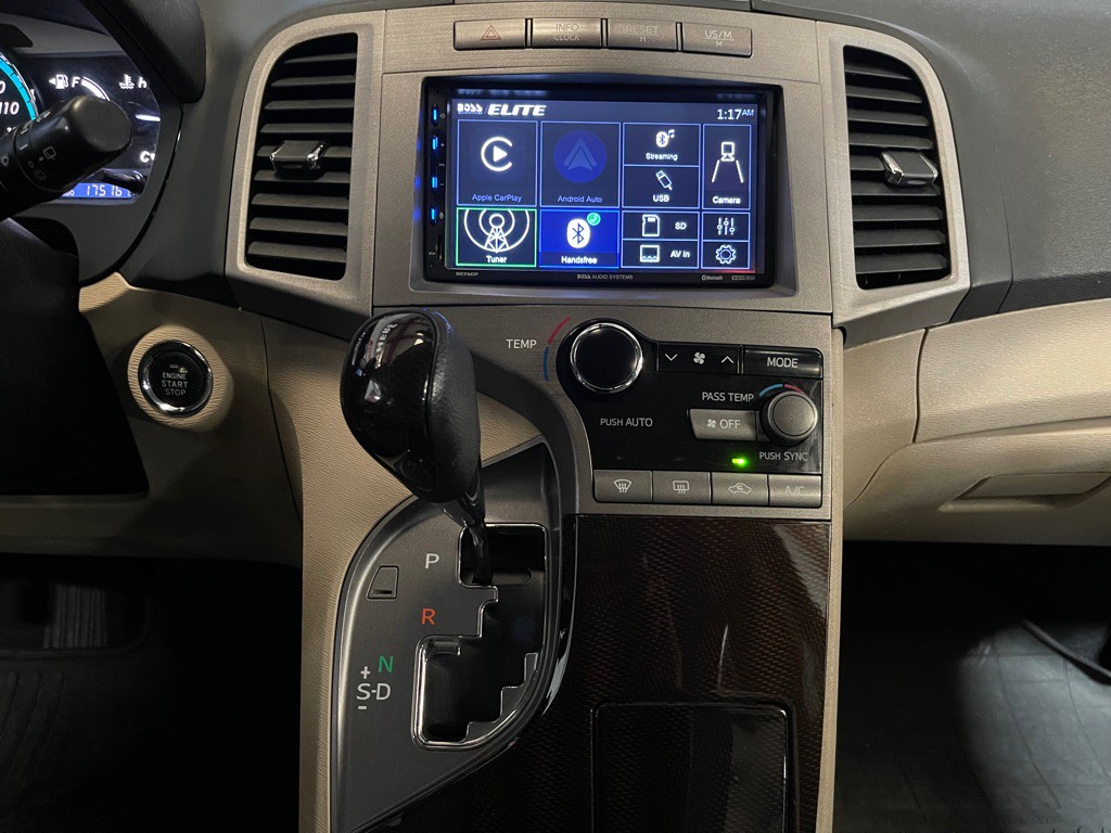 2011 Toyota Venza Image 13