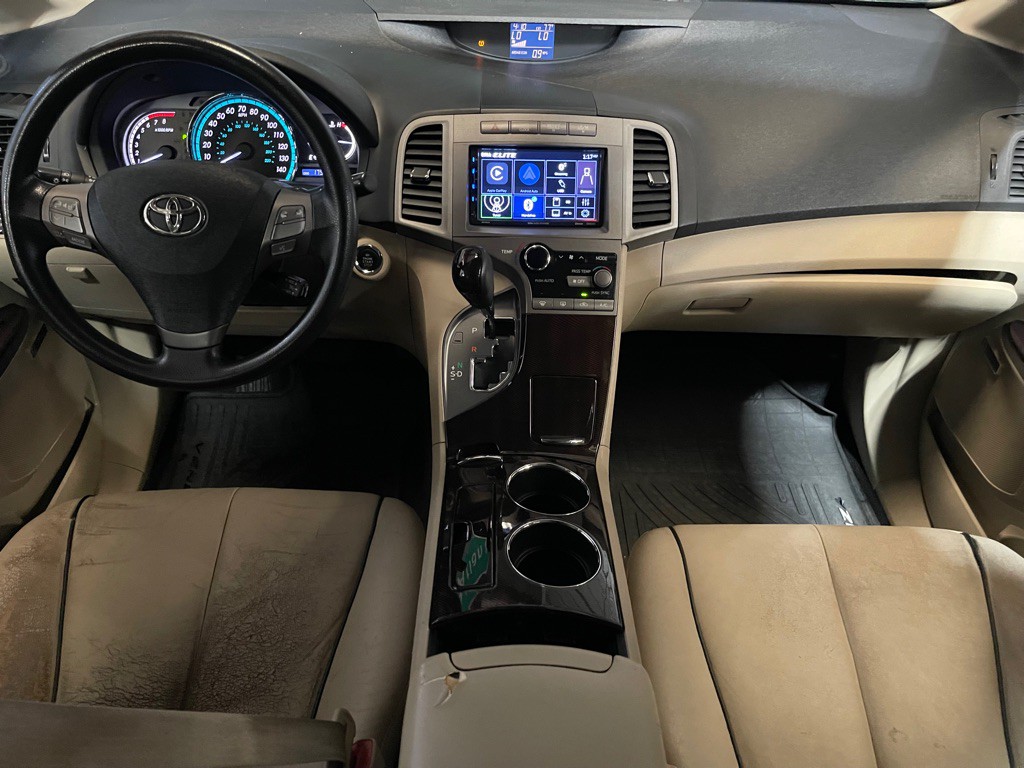 2011 Toyota Venza Image 15