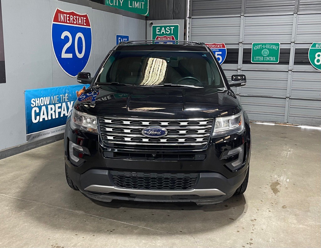 2016 Ford Explorer Image 2