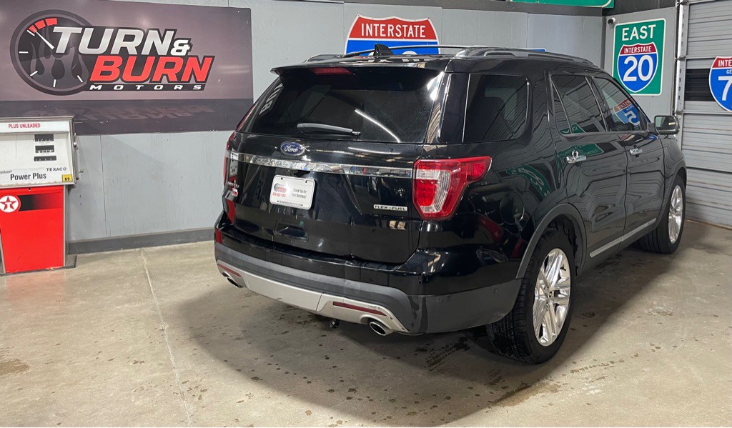 2016 Ford Explorer Image 4