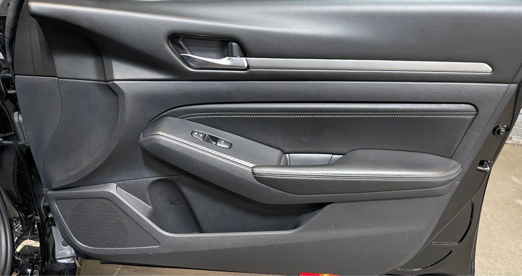 2019 Nissan Altima Image 16