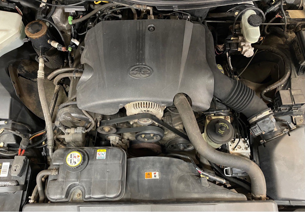 2001 Lincoln Town Car Image 8