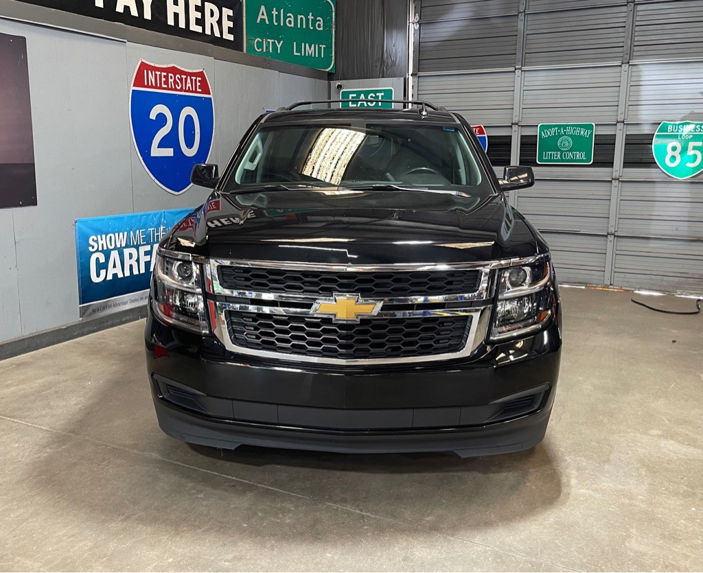 2018 Chevrolet Tahoe Image 2