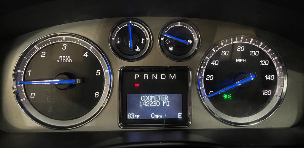 2013 Cadillac Escalade Image 11