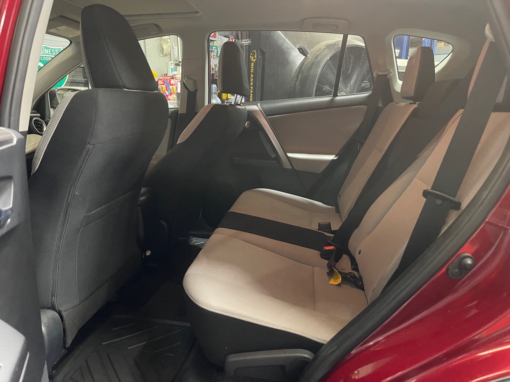2018 Toyota Rav4 Image 17