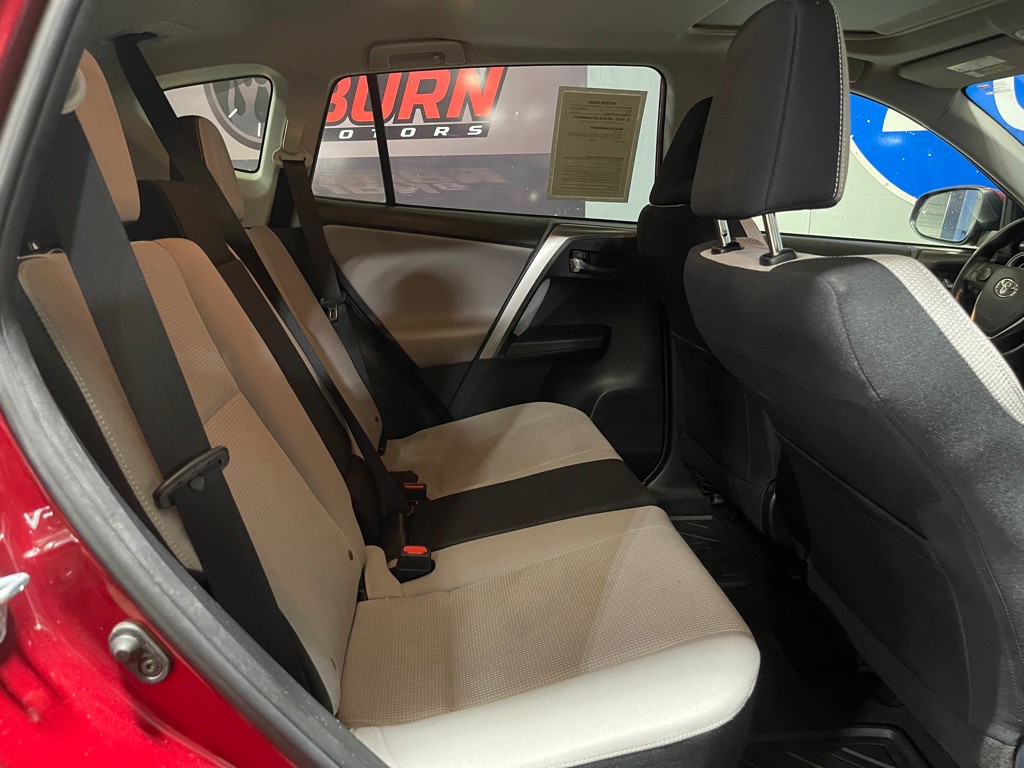 2018 Toyota Rav4 Image 18