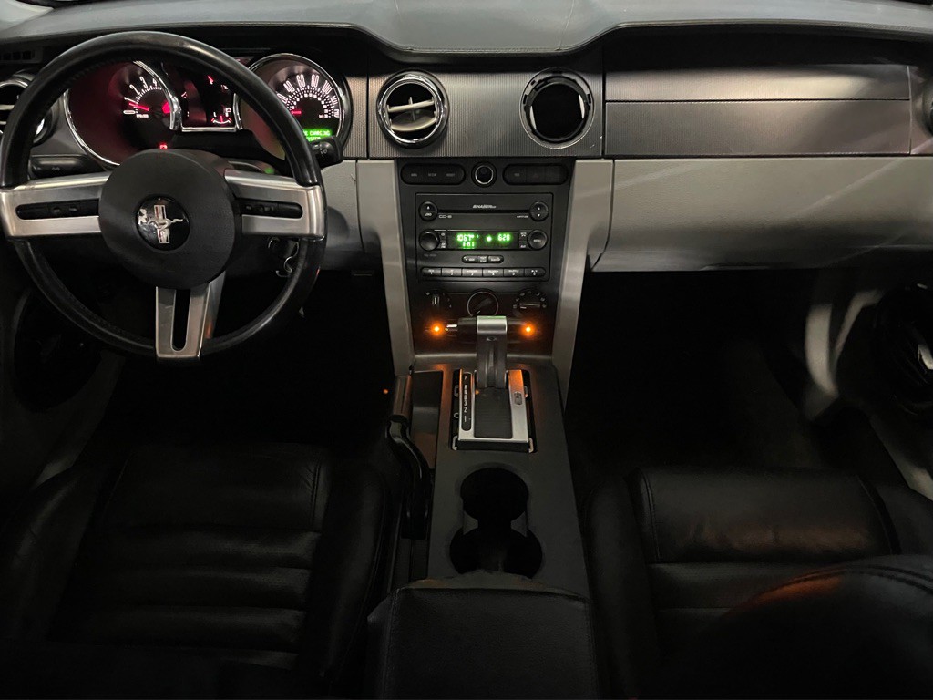 2007 Ford Mustang Image 15