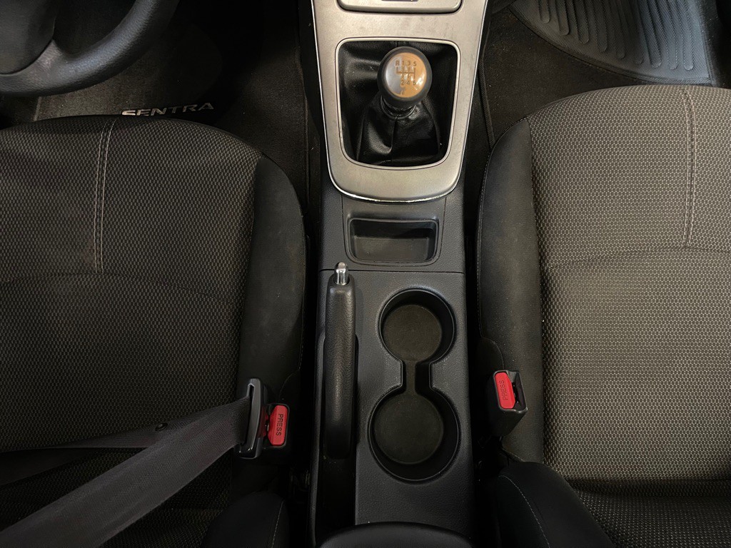 2014 Nissan Sentra Image 14