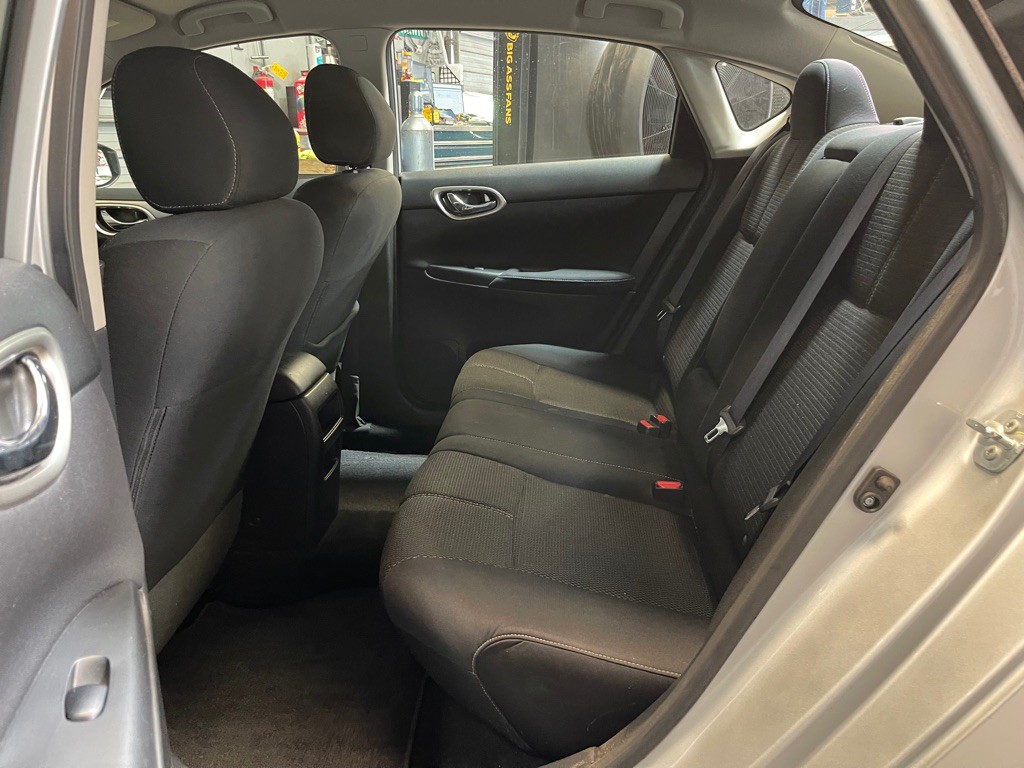 2014 Nissan Sentra Image 18