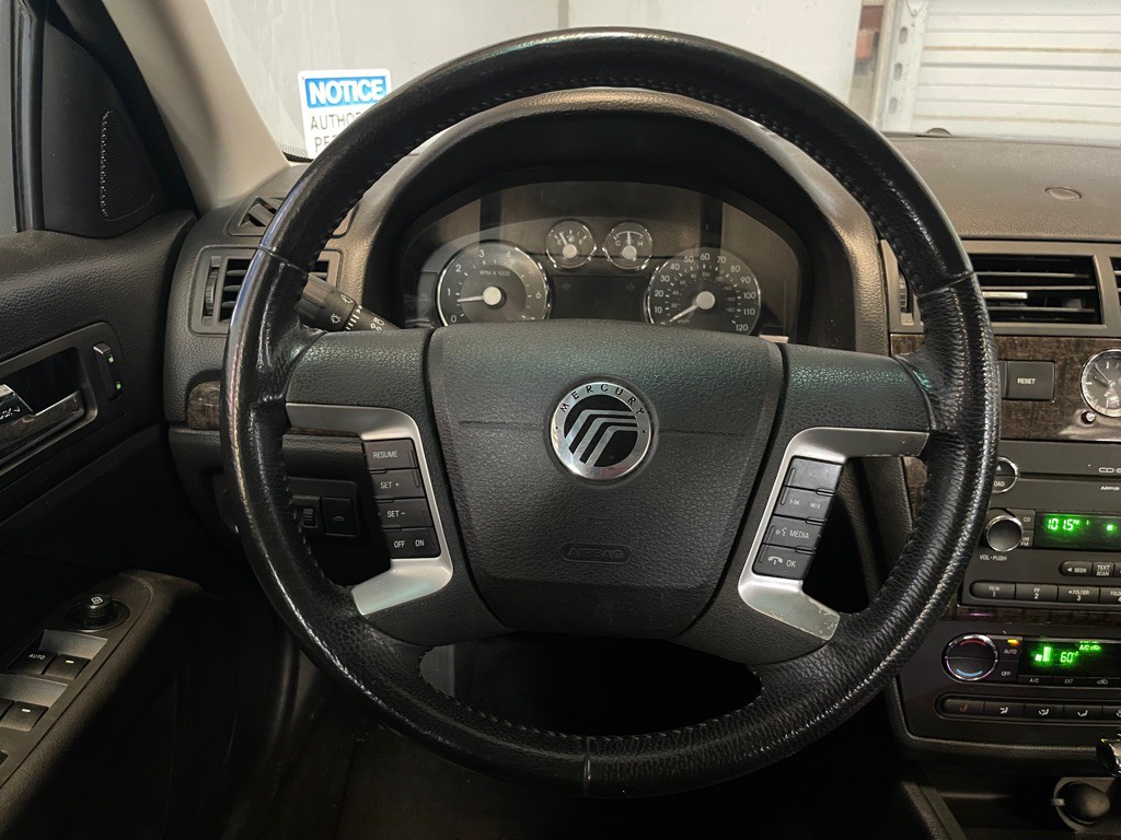 2008 Mercury Milan Image 12