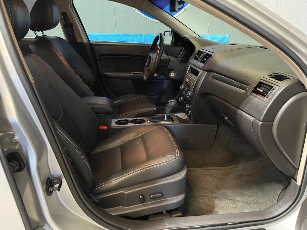 2012 Ford Fusion Image 17