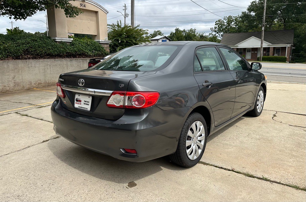 2012 Toyota Corolla Image 5
