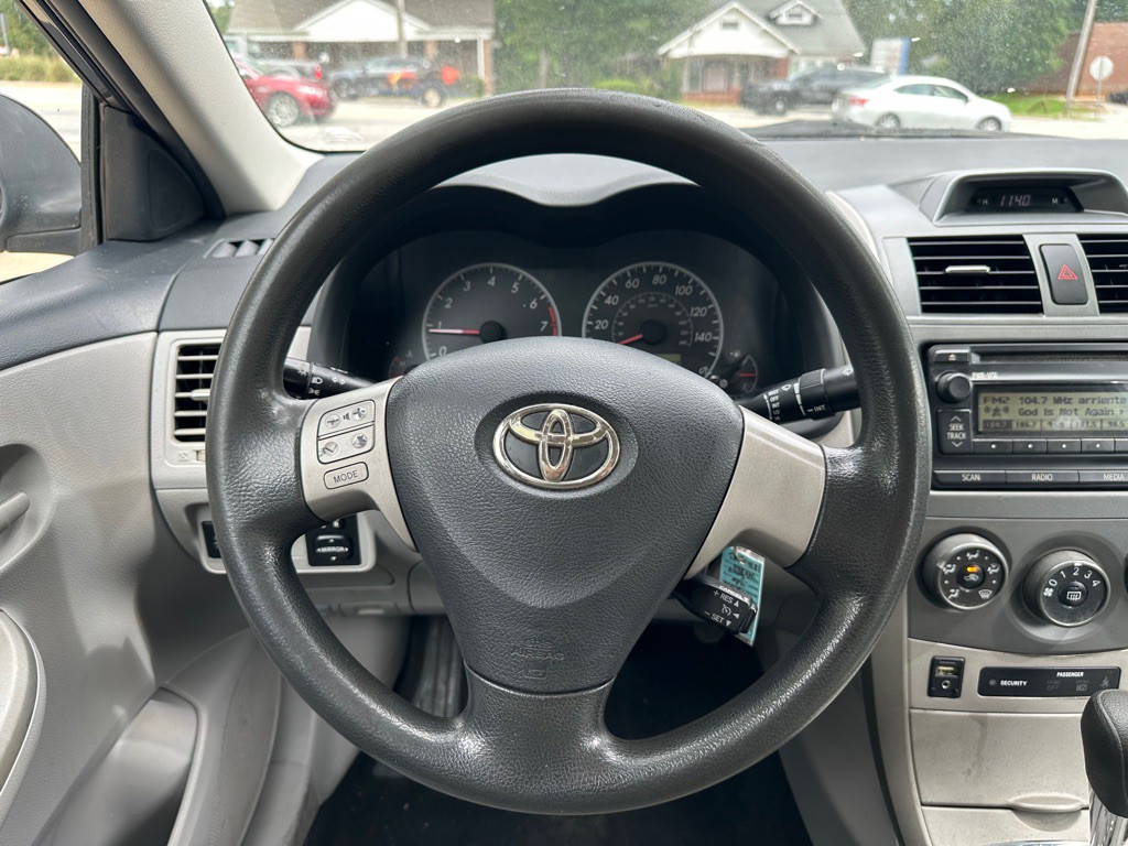 2012 Toyota Corolla Image 12