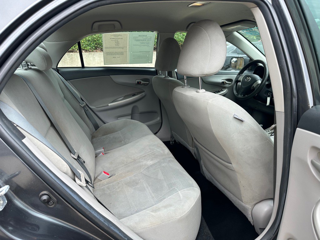 2012 Toyota Corolla Image 19