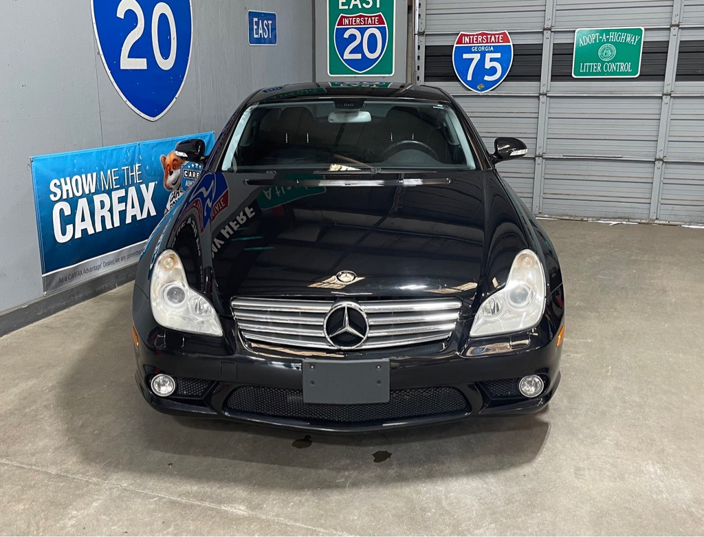 2006 Mercedes-Benz CLS-Class Image 2