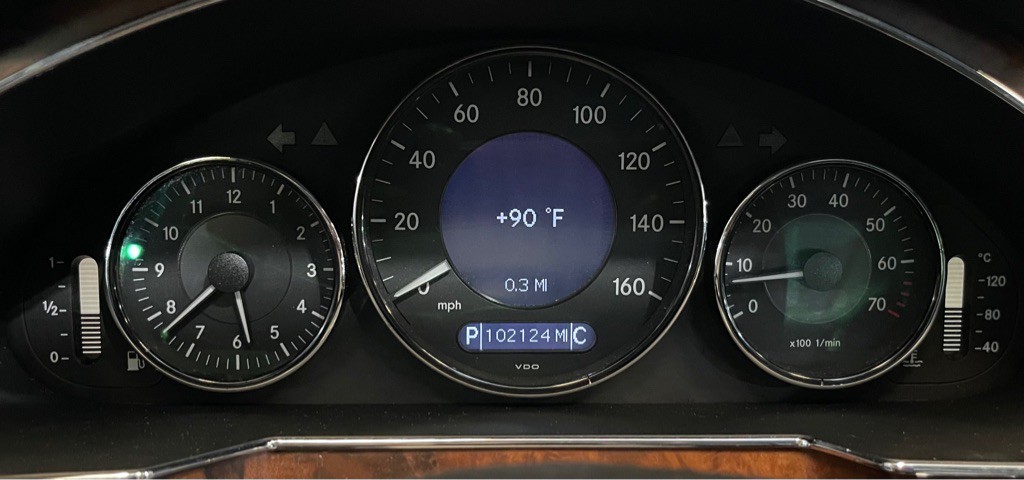 2006 Mercedes-Benz CLS-Class Image 11