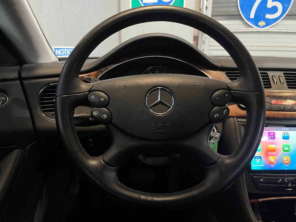 2006 Mercedes-Benz CLS-Class Image 12