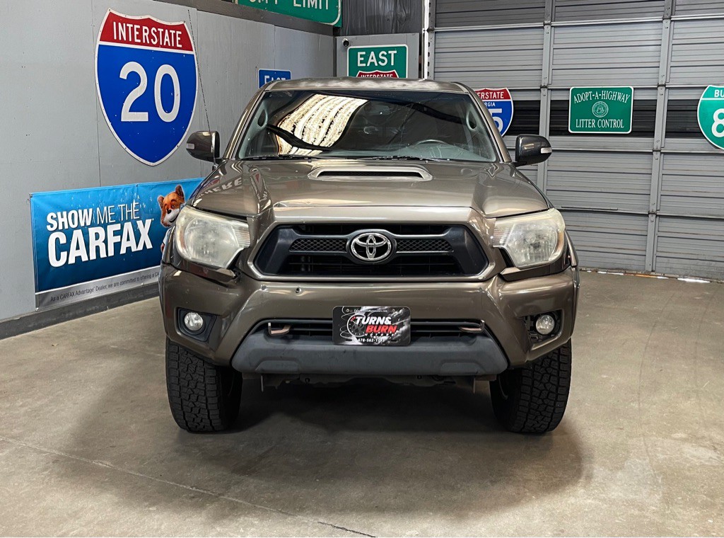 2013 Toyota Tacoma Image 2