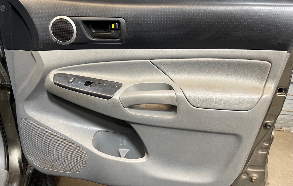 2013 Toyota Tacoma Image 15