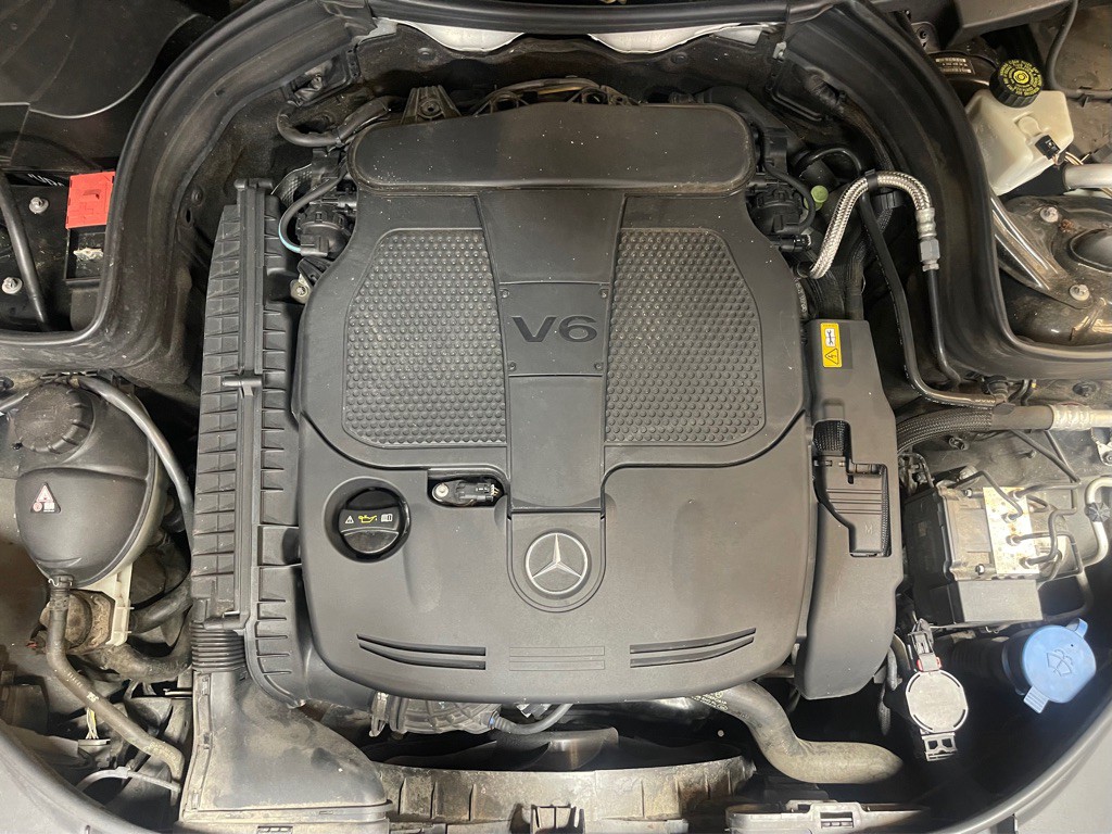 2013 Mercedes-Benz GLK-Class Image 8