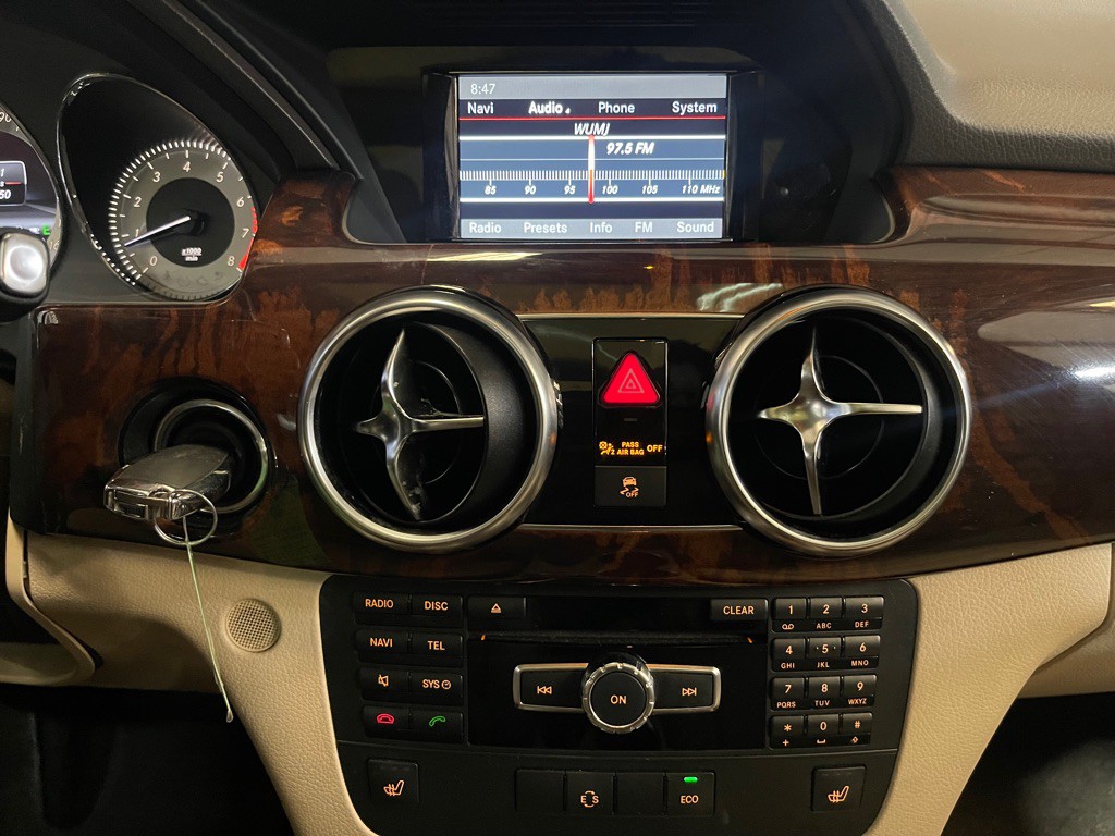 2013 Mercedes-Benz GLK-Class Image 13