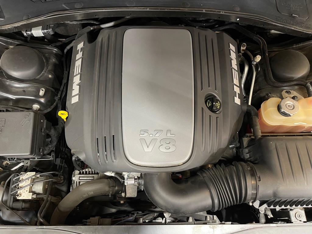 2016 Dodge Charger Image 8