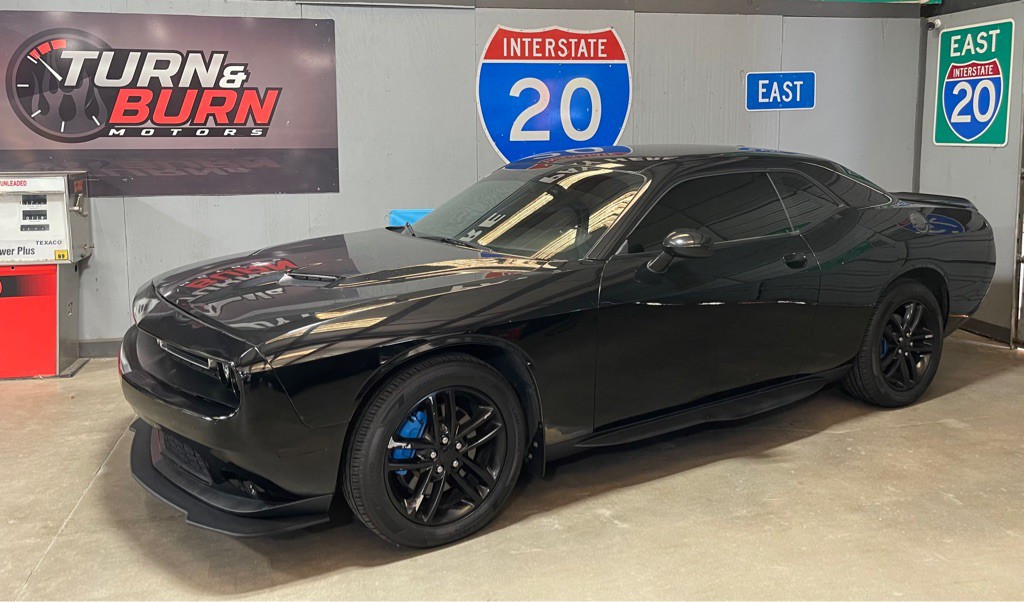 2019 Dodge Challenger Image 3