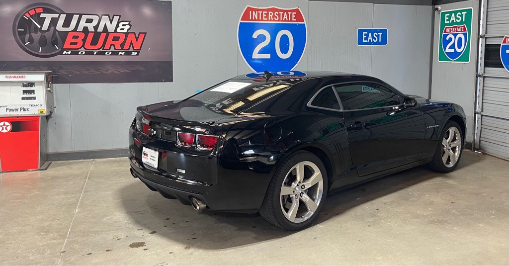 2011 Chevrolet Camaro Image 5