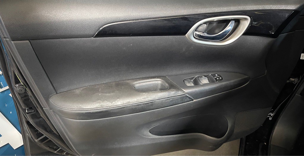 2017 Nissan Sentra Image 9
