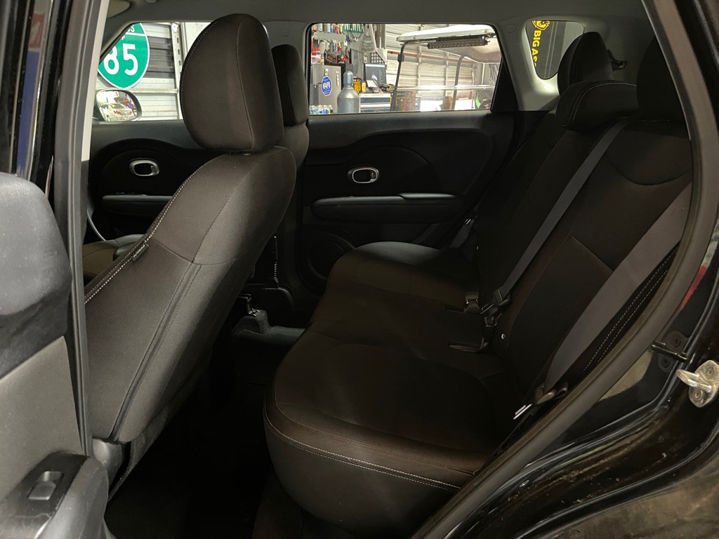 2016 Kia Soul Image 18