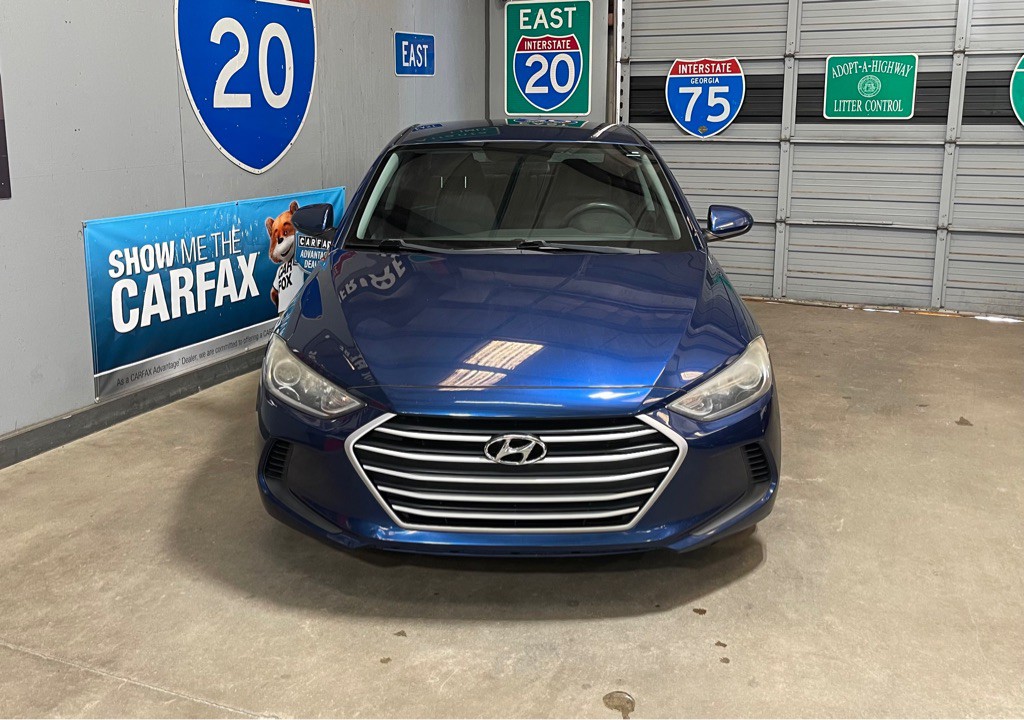 2018 Hyundai Elantra Image 2