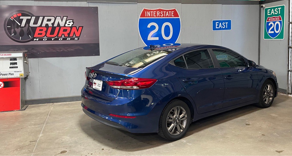 2018 Hyundai Elantra Image 5