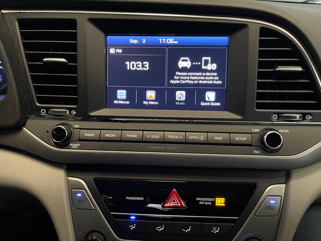 2018 Hyundai Elantra Image 13