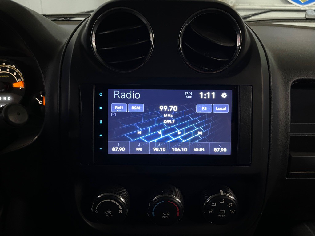 2015 Jeep Patriot Image 13
