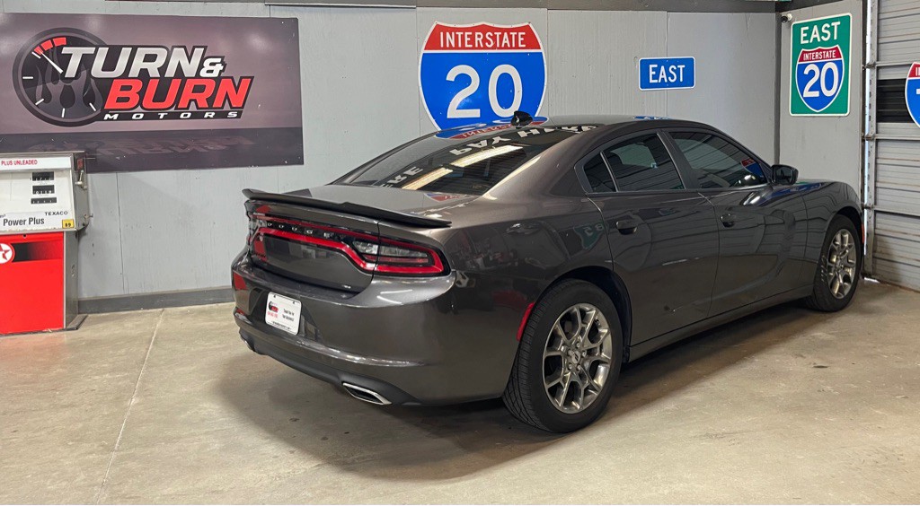 2017 Dodge Charger Image 5