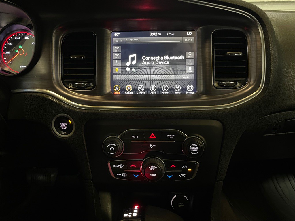 2017 Dodge Charger Image 13