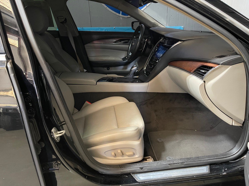 2015 Cadillac CTS Image 17