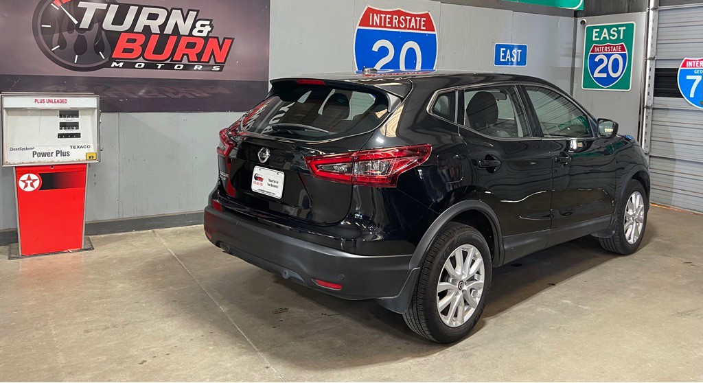 2020 Nissan Rogue Image 4