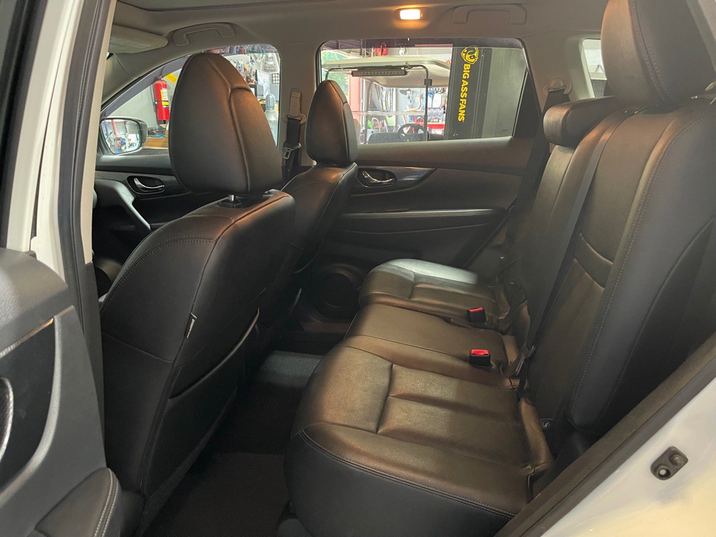 2016 Nissan Rogue Image 18