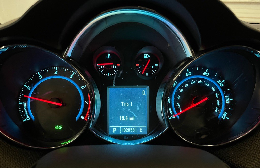 2011 Chevrolet Cruze Image 10