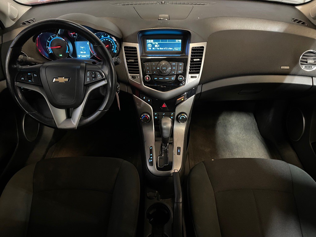 2011 Chevrolet Cruze Image 13