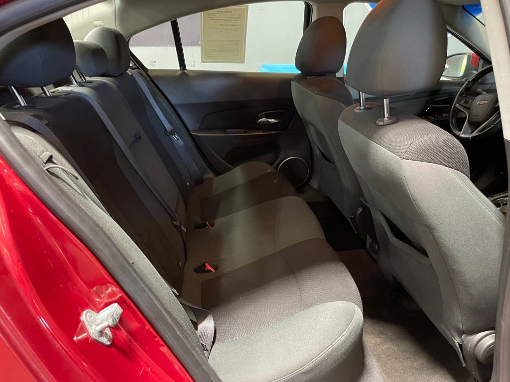 2011 Chevrolet Cruze Image 17