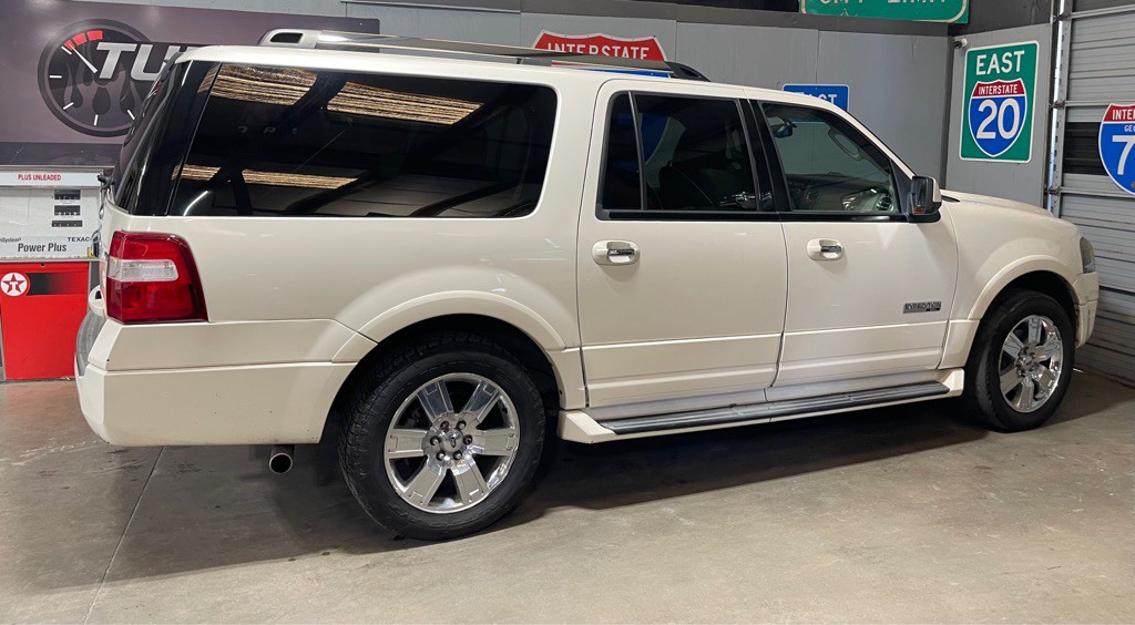 2008 Ford Expedition Image 5