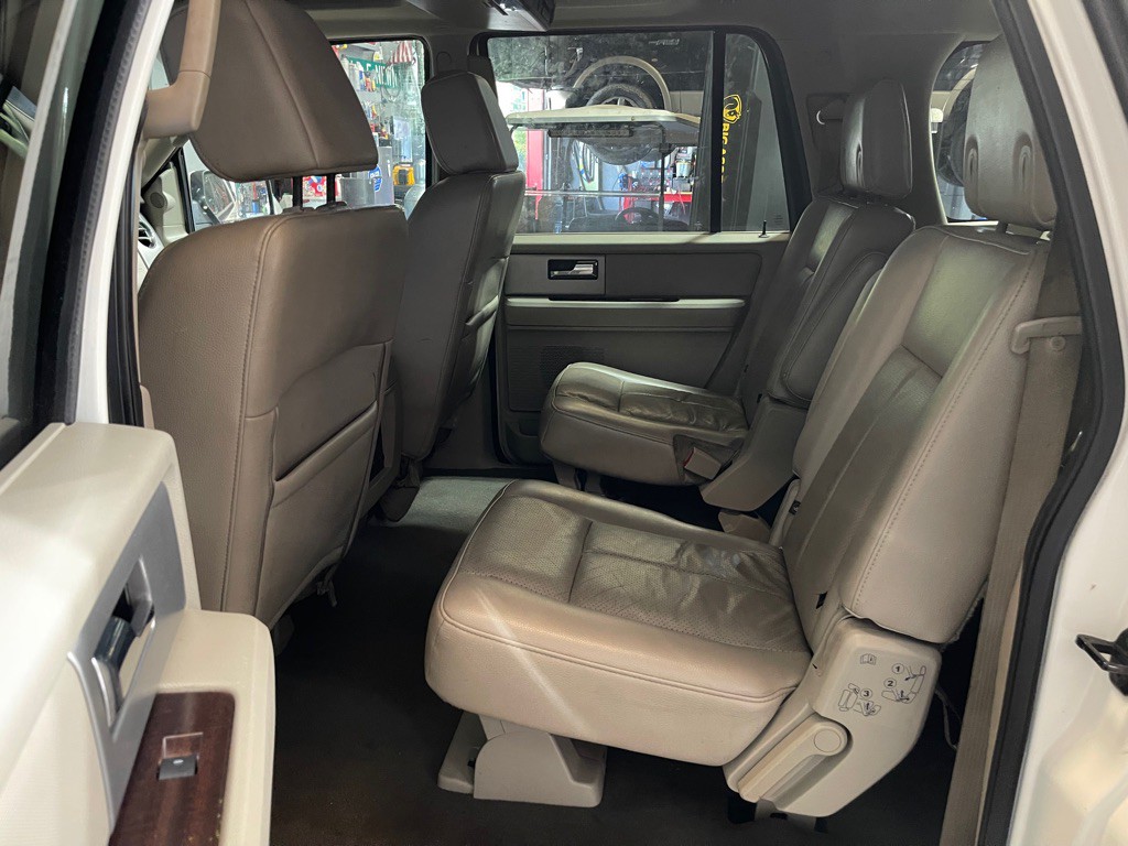 2008 Ford Expedition Image 18