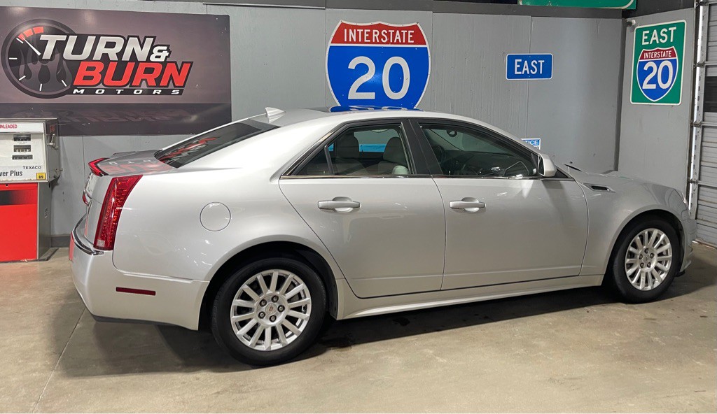2011 Cadillac CTS Image 5