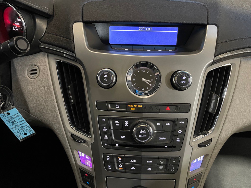 2011 Cadillac CTS Image 13