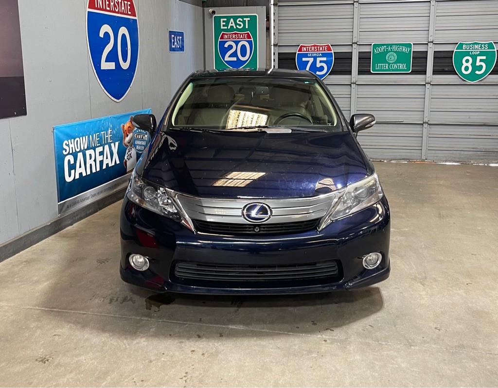 2010 Lexus HS Image 2