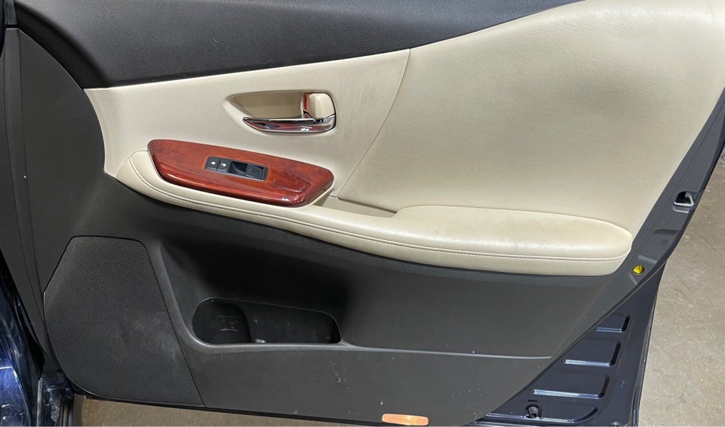 2010 Lexus HS Image 16