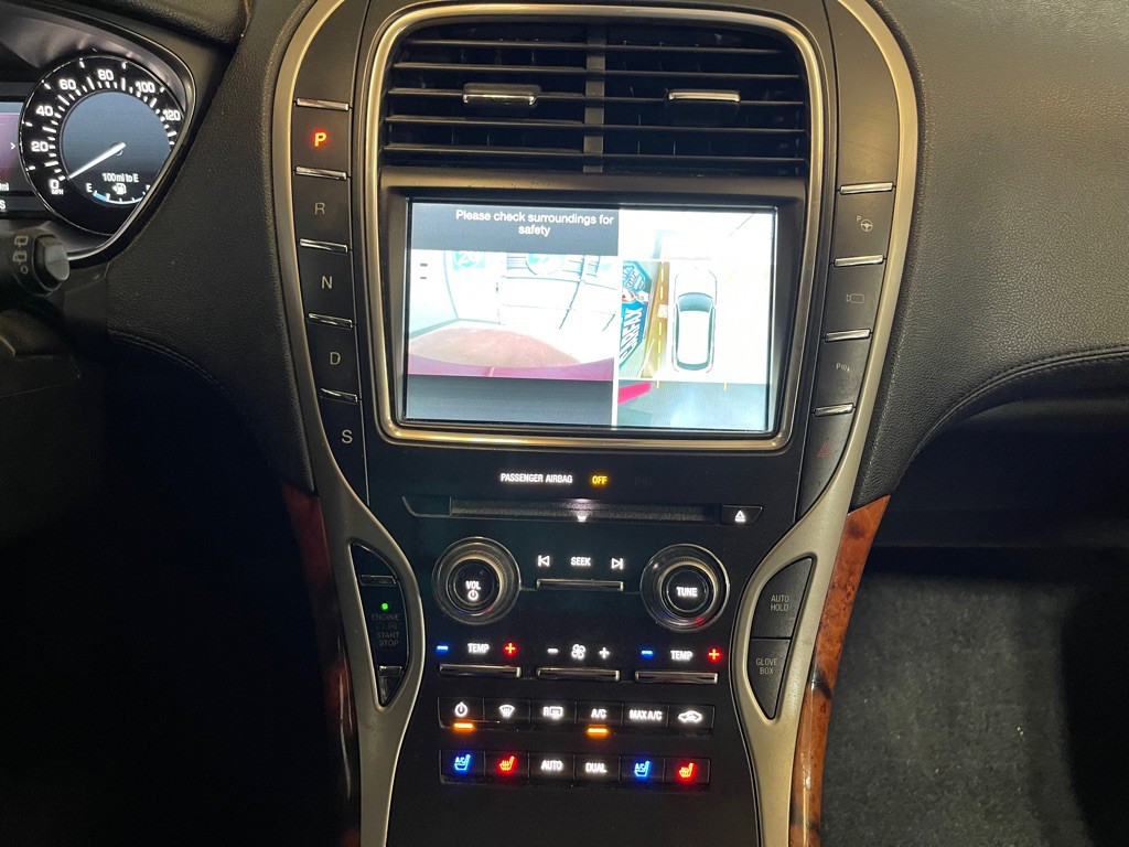 2016 Lincoln MKX Image 13